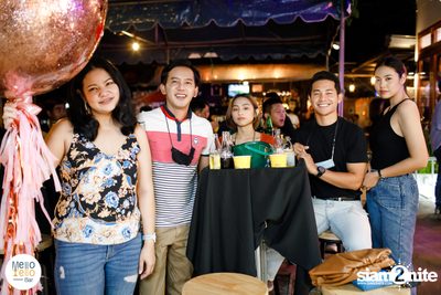 KLEAR ที่ Mello Yello Bar — photo 8