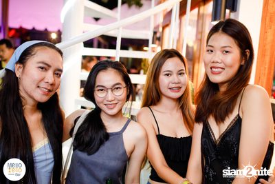 KLEAR ที่ Mello Yello Bar — photo 19