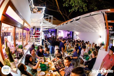KLEAR ที่ Mello Yello Bar — photo 21