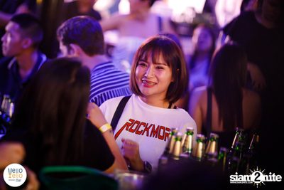 KLEAR ที่ Mello Yello Bar — photo 28