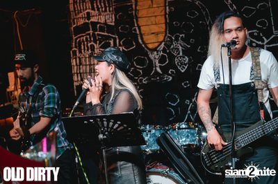 Bowkylion at Old Dirty — photo 4