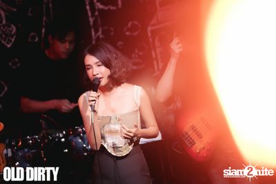 Bowkylion at Old Dirty — photo 72