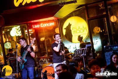 J Jetrin at Fullmoon Terrace — photo 3