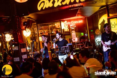 J Jetrin at Fullmoon Terrace — photo 6