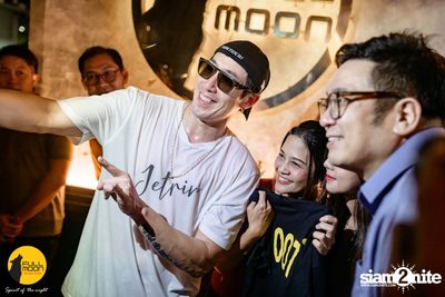 J Jetrin at Fullmoon Terrace — photo 92