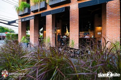 Chocolate Dinner at The Londoner Brew Pub — photo 1