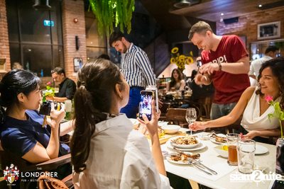 Chocolate Dinner at The Londoner Brew Pub — photo 113