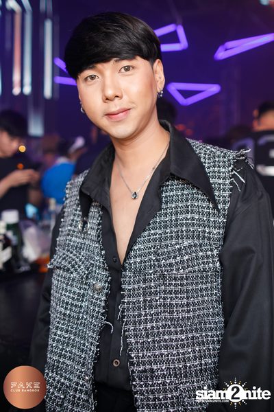 Lost in Space at Fake Club — photo 27