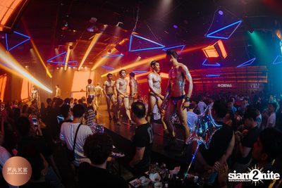 Lost in Space at Fake Club — photo 37
