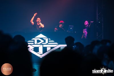 Lost in Space at Fake Club — photo 110