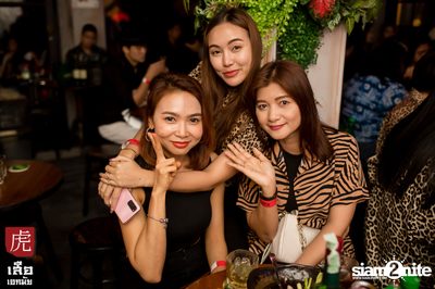 Zom Marie at Tiger Ekkamai — photo 26