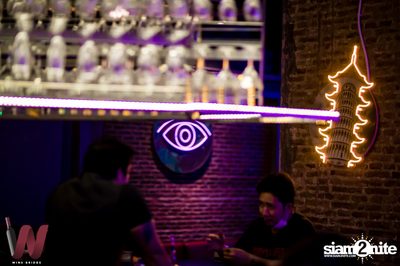 OG-ANIC+High Hot+Urius at Wine Bridge — photo 5
