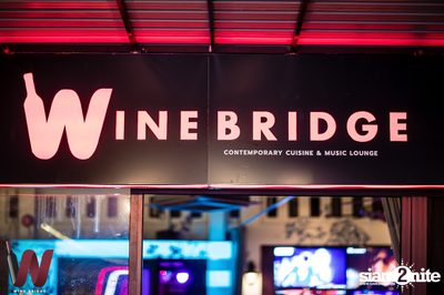 OG-ANIC+High Hot+Urius at Wine Bridge — photo 8