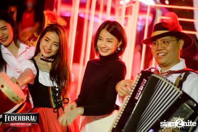 OKTOBERFED ที่ FAT BOY Tavern — photo 88