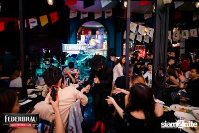 OKTOBERFED ที่ FAT BOY Tavern — photo 200
