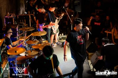 Zeal at 88 Something Bar — photo 38