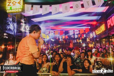 OKTOBERFED ที่ Zoe in Yellow — photo 127