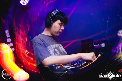 Neon Night at Luna Lounge — photo 7