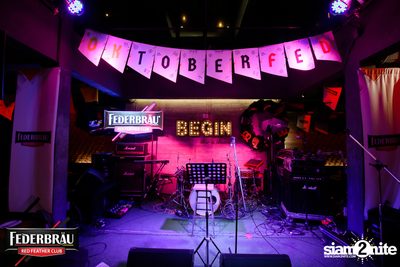 OKTOBERFED ที่ Begin Bar — photo 10