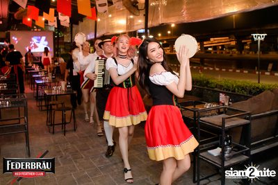OKTOBERFED ที่ Begin Bar — photo 49