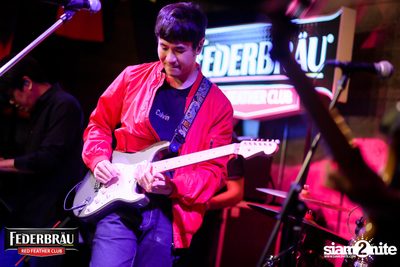 OKTOBERFED ที่ Begin Bar — photo 117