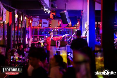 OKTOBERFED ที่ Begin Bar — photo 129