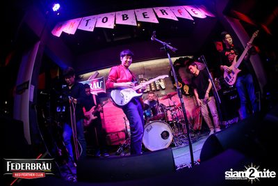 OKTOBERFED ที่ Begin Bar — photo 133