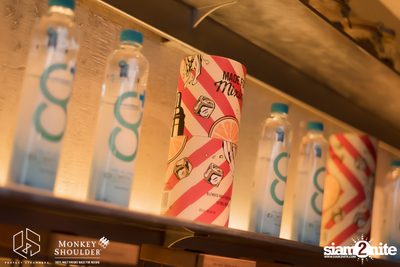 Ink Waruntorn ที่ร้าน Perfect Strangers  — photo 10