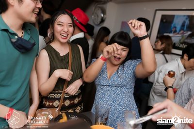 Ink Waruntorn ที่ร้าน Perfect Strangers  — photo 24