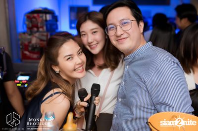 Ink Waruntorn ที่ร้าน Perfect Strangers  — photo 27