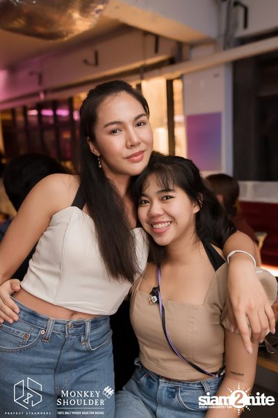Ink Waruntorn ที่ร้าน Perfect Strangers  — photo 50