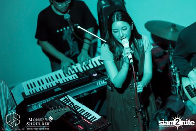 Ink Waruntorn ที่ร้าน Perfect Strangers  — photo 55