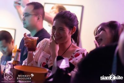Ink Waruntorn ที่ร้าน Perfect Strangers  — photo 62
