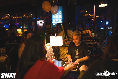 Halloween Night ที่ Sway — photo 5