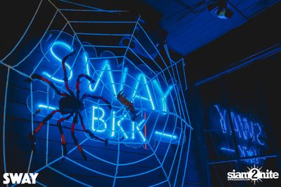 Halloween Night ที่ Sway — photo 6
