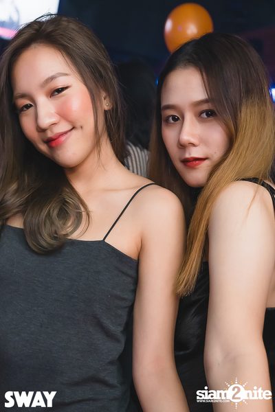 Halloween Night ที่ Sway — photo 12