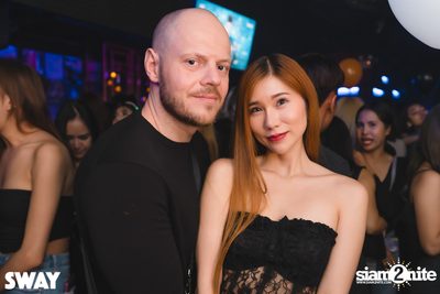 Halloween Night ที่ Sway — photo 16