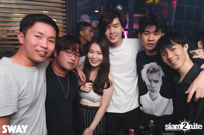 Halloween Night ที่ Sway — photo 19