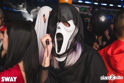 Halloween Night ที่ Sway — photo 21