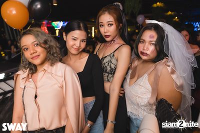 Halloween Night ที่ Sway — photo 35