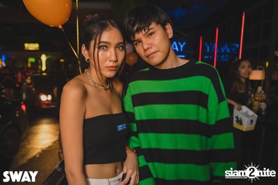 Halloween Night ที่ Sway — photo 53