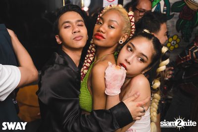 Halloween Night ที่ Sway — photo 71