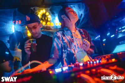 Halloween Night ที่ Sway — photo 81
