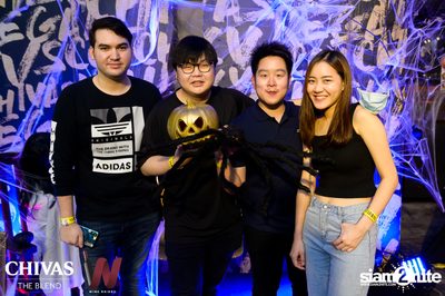 Ink Waruntorn and Polycat at Wine Bridge — photo 30