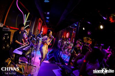 Ink Waruntorn and Polycat at Wine Bridge — photo 66