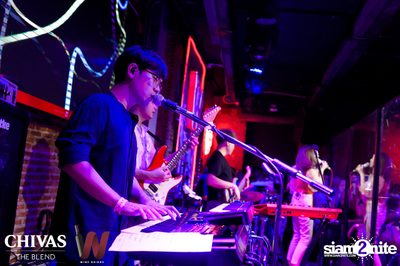 Ink Waruntorn and Polycat at Wine Bridge — photo 68