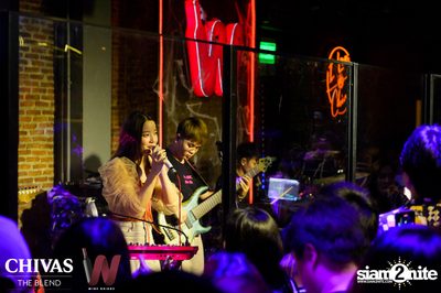 Ink Waruntorn and Polycat at Wine Bridge — photo 77