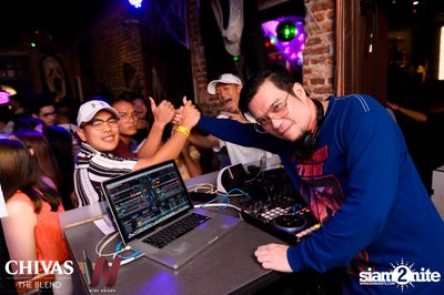 Ink Waruntorn and Polycat at Wine Bridge — photo 92