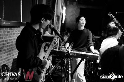 Ink Waruntorn and Polycat at Wine Bridge — photo 122