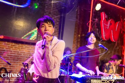 Ink Waruntorn and Polycat at Wine Bridge — photo 129